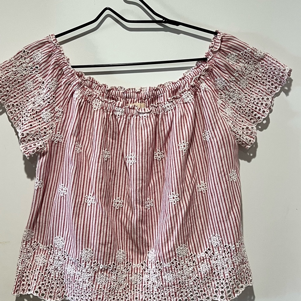 🛍️ Hollister Red and White Striped Lace Blouse